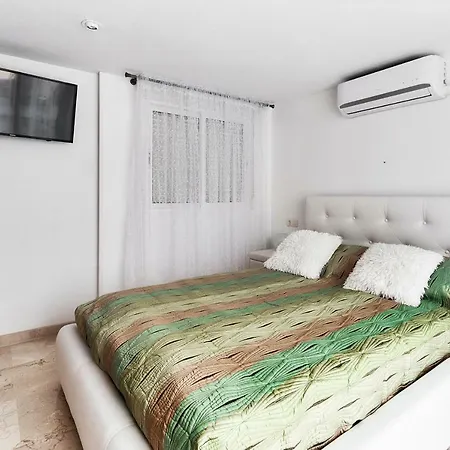 Lenas Radio Murcia Apartmán